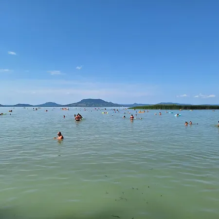 Vakantiehuis Sunshine Vendeghaz Balatonfenyves