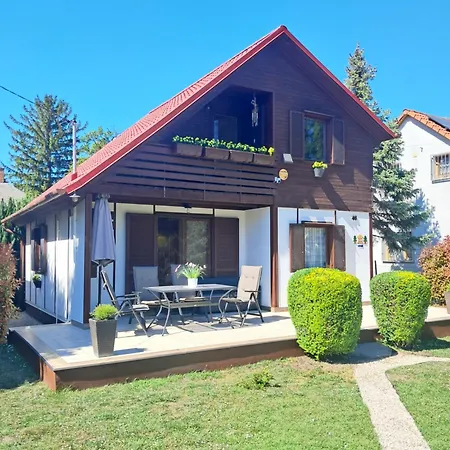 Holiday home Sunshine Vendeghaz *