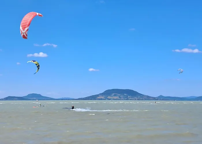 Sunshine Vendeghaz 別荘 *