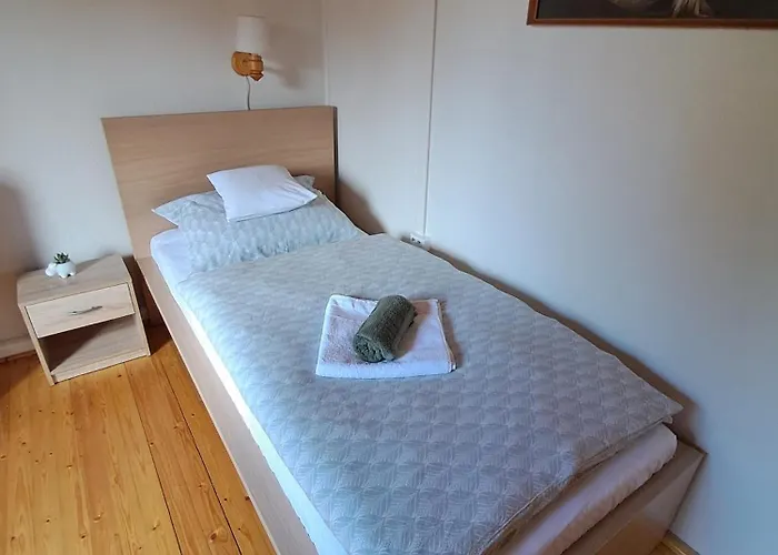 Sunshine Vendeghaz *